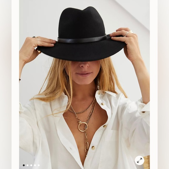 Free People Accessories - FREE PEOPLE Black Wool Felt and Suede Rancher Hat